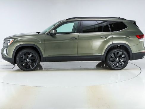 New 2026 Volkswagen Atlas SE FWD image 41