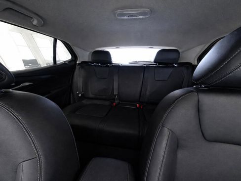 Used 2025 Buick Encore GX Preferred FWD image 14