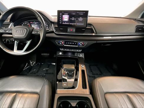 Used 2023 Audi Q5 2.0T Premium w/ Convenience Package AWD/4WD image 17