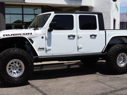 Used 2021 Jeep Gladiator Rubicon AWD/4WD image 10