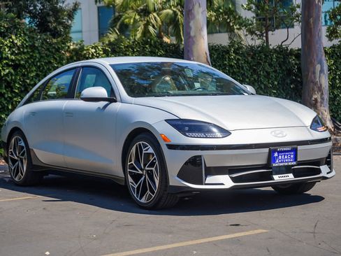 Used 2023 Hyundai Ioniq 6 Limited w/ Cargo Package RWD image 3