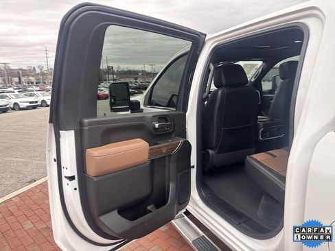 Used 2023 Chevrolet Silverado 2500 High Country w/ Z71 Off-Road Package image 27