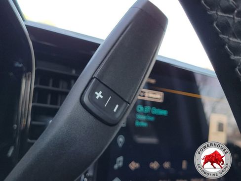 Used 2023 Chevrolet Silverado 1500 LT image 30