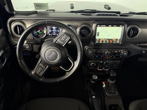 Used 2023 Jeep Wrangler Unlimited AWD/4WD image 14