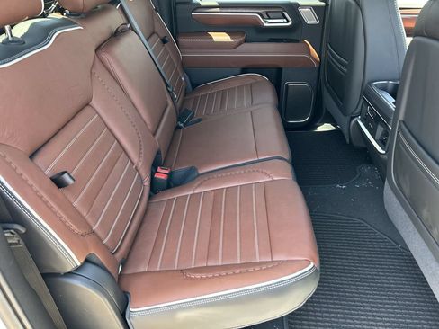 New 2026 GMC Sierra 3500 Denali Ultimate AWD/4WD image 27