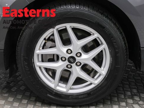 Used 2024 Ford Edge SEL image 32