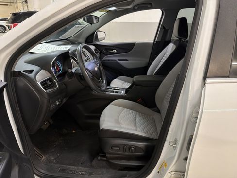 Used 2021 Chevrolet Equinox LT FWD image 6