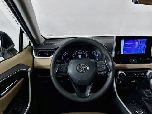 Certified 2025 Toyota RAV4 XLE w/ Convenience Package AWD/4WD image 23