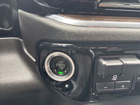 Used 2024 Chevrolet Silverado 3500 LT w/ Convenience Package image 23