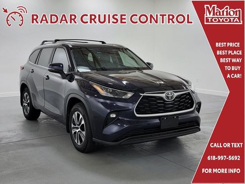 Used 2023 Toyota Highlander XLE FWD image 1