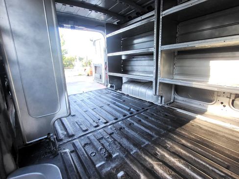Used 2020 Nissan NV 2500 S RWD image 45