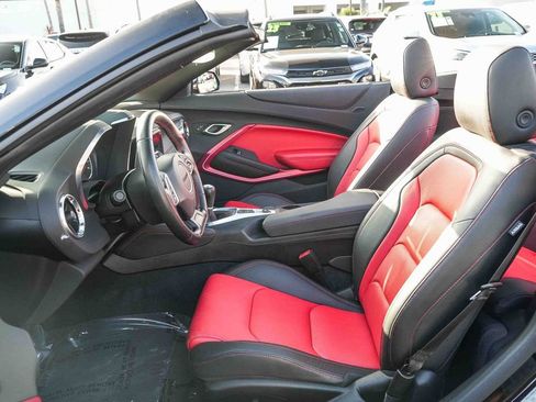 Used 2023 Chevrolet Camaro LT w/ Technology Package RWD image 16