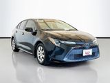 Used 2022 Toyota Corolla LE image 3