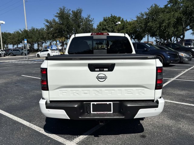 Used 2025 Nissan Frontier SV w/ SV Convenience Package RWD image 5