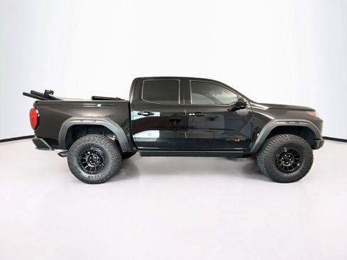 Used 2024 GMC Canyon AT4X w/ AT4X AEV Edition AWD/4WD image 6