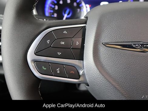 New 2026 Chrysler Pacifica Select image 8