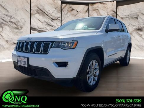 Used 2021 Jeep Grand Cherokee Laredo RWD image 1