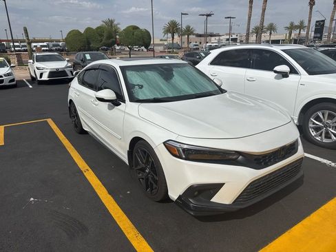 Used 2023 Honda Civic Sport Touring image 3