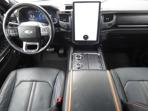 Used 2023 Ford Expedition Platinum AWD/4WD image 35