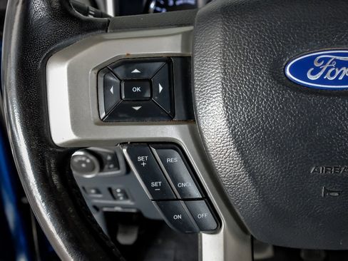 Used 2022 Ford F250 Lariat w/ Lariat Ultimate Package AWD/4WD image 16