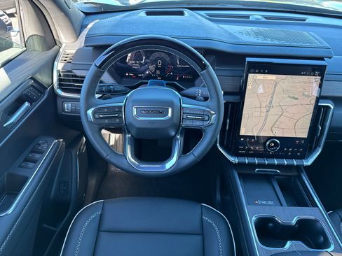 New 2026 GMC Acadia Denali w/ Super Cruise Package image 24