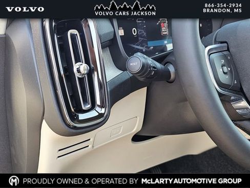 New 2026 Volvo XC40 B5 Plus w/ Protection Package Premier image 19