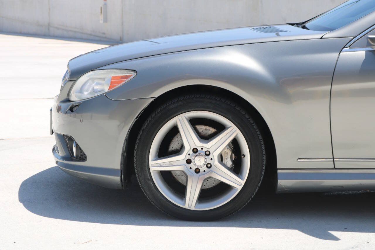 Used 2010 Mercedes-Benz CL 550 4MATIC image 7