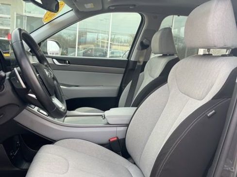 Used 2022 Hyundai Palisade SEL w/ Convenience Package image 15