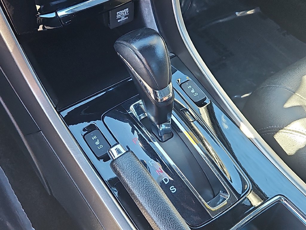 Used 2016 Honda Accord EX-L image 25