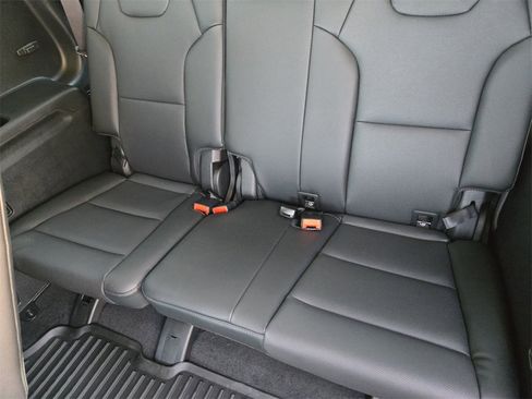 New 2025 Kia Telluride EX w/ EX Captain's Chair Package image 21