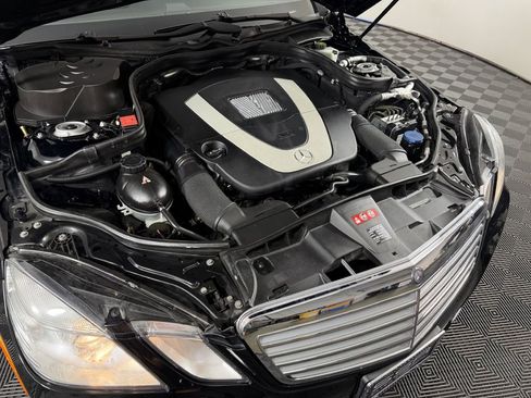 Used 2011 Mercedes-Benz E 350 4MATIC Sedan image 43
