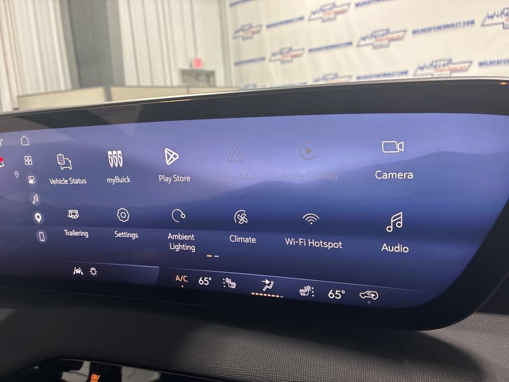 Used 2026 Buick Enclave Preferred AWD/4WD image 35