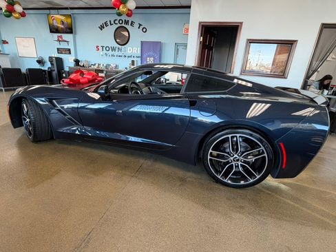 Used 2015 Chevrolet Corvette Stingray Coupe w/ 3LT Preferred Equipment Group image 4