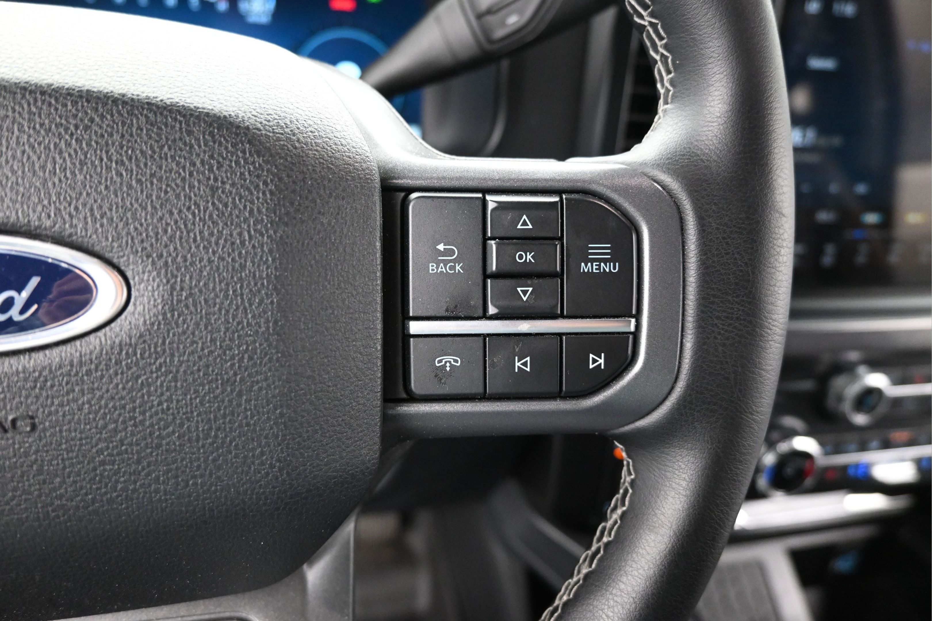 Used 2025 Ford F250 Lariat w/ Lariat Ultimate Package AWD/4WD image 15