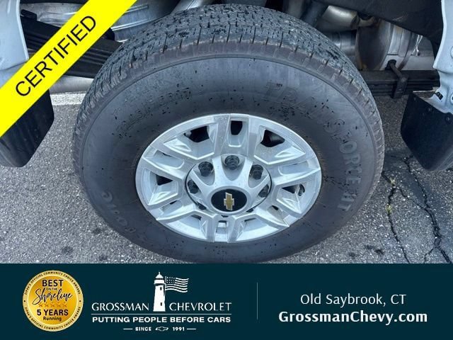 Used 2025 Chevrolet Silverado 2500 LT w/ Convenience Package AWD/4WD image 30