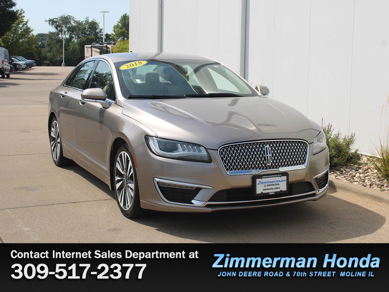 Used 2018 Lincoln MKZ Reserve FWD image 3