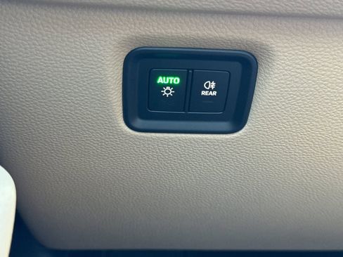 New 2026 Porsche Cayenne Coupe image 33