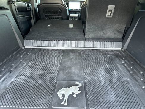Certified 2025 Ford Bronco Badlands AWD/4WD image 14