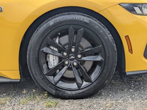 Used 2024 Ford Mustang GT RWD image 13