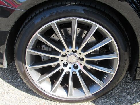 Used 2015 Mercedes-Benz S 550 Sedan image 33