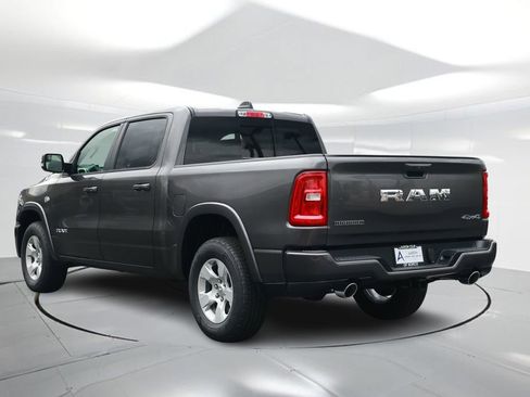 New 2026 RAM 1500 4x4 Crew Cab image 2