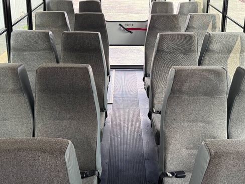Used 2004 Chevrolet Express 3500 w/ School Bus Package RWD image 39
