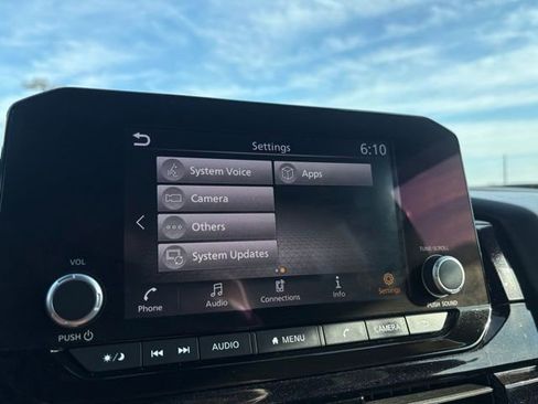 Used 2023 Nissan Pathfinder Rock Creek AWD/4WD image 19