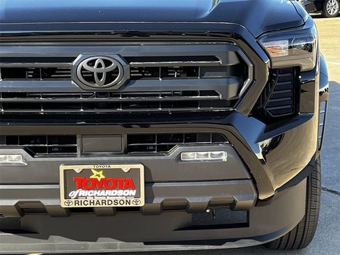 New 2025 Toyota Tacoma SR5 image 8