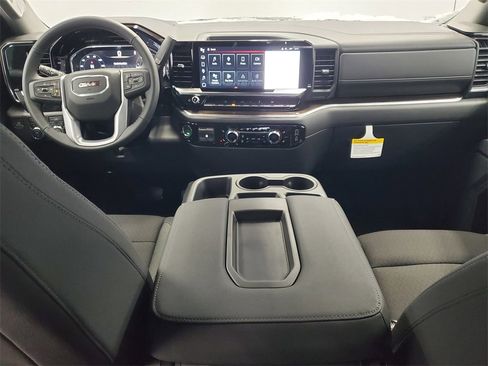 New 2026 GMC Sierra 1500 Elevation image 5
