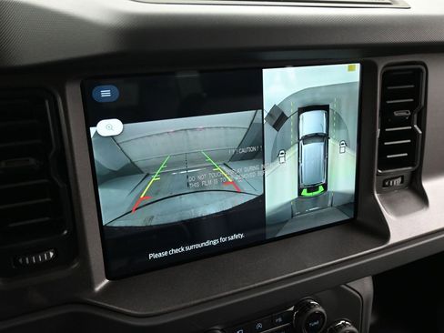 New 2026 Ford Bronco Badlands image 14