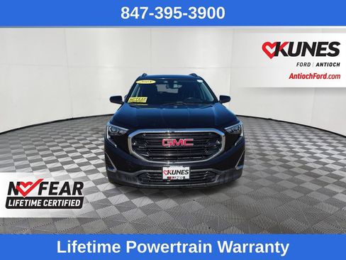 Used 2018 GMC Terrain SLE w/ Driver Convenience Package image 2