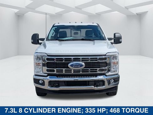 New 2026 Ford F350 XL w/ XL Chrome Package image 9