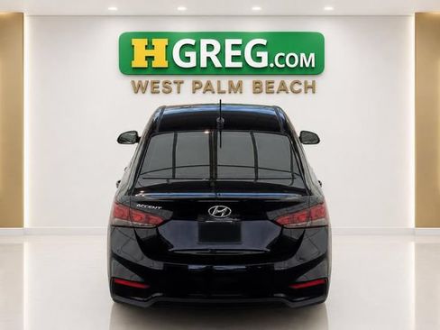 Used 2018 Hyundai Accent SE FWD image 8
