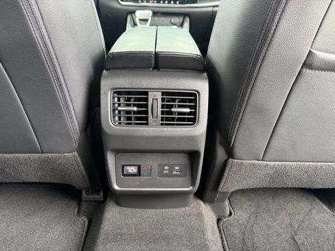 Used 2021 Nissan Rogue SL w/ Premium Package image 25